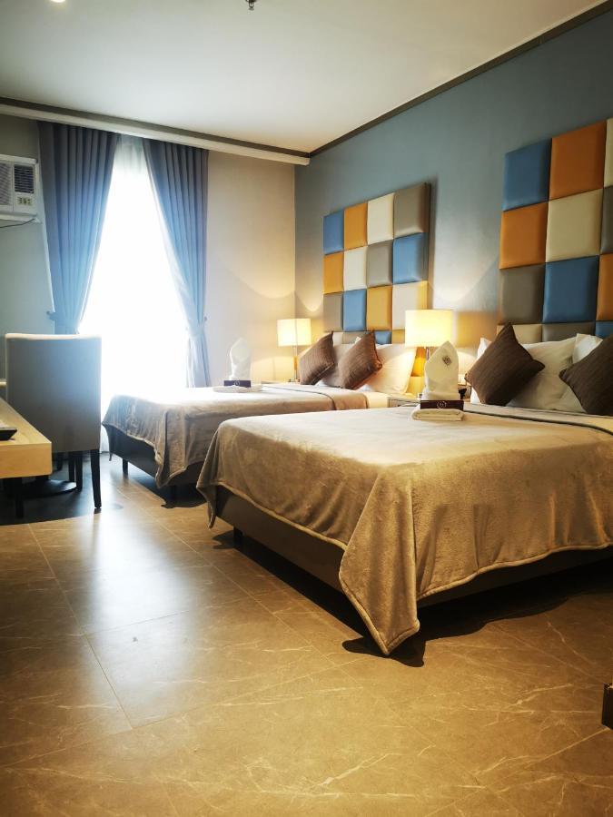 Yes Hotel Pandi Bulacan ภายนอก รูปภาพ